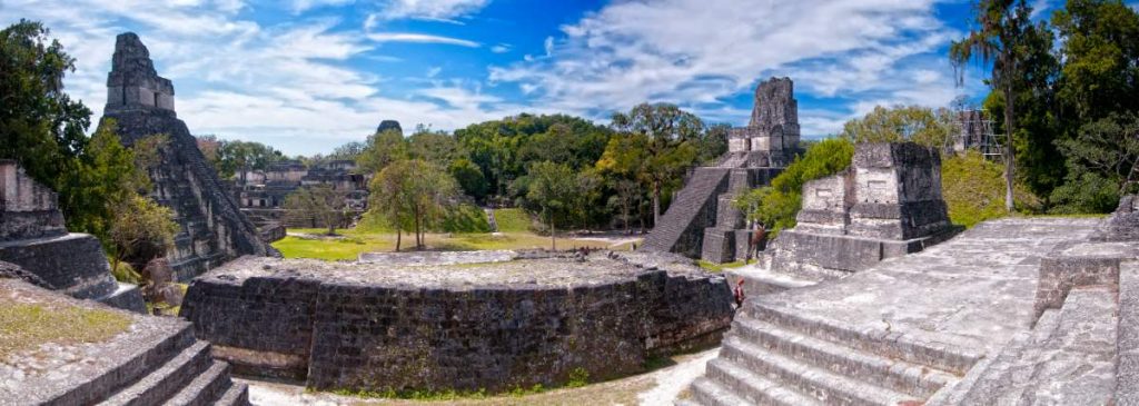 De Guatemala City à Tikal