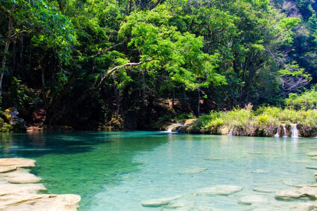 Guatemala Stad naar Lanquin