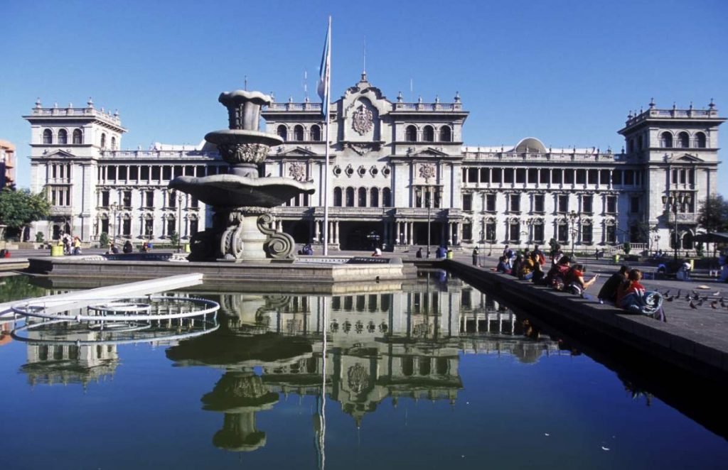 Cómo llegar de Lanquín a Ciudad de Guatemala, Guatemala